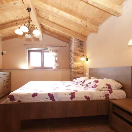 Holiday home House Jasici 2014 *