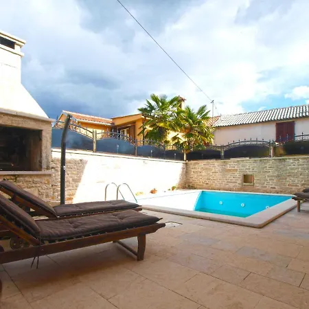 Holiday home House Jasici 2014 *